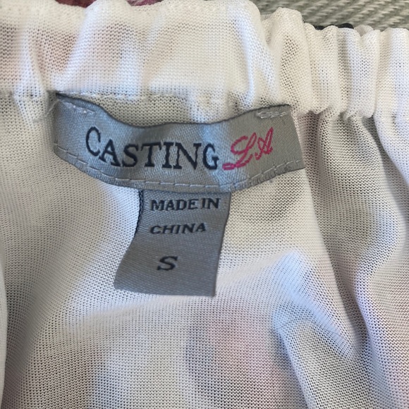 Floral Off The Shoulder Top - Picture 3 of 3